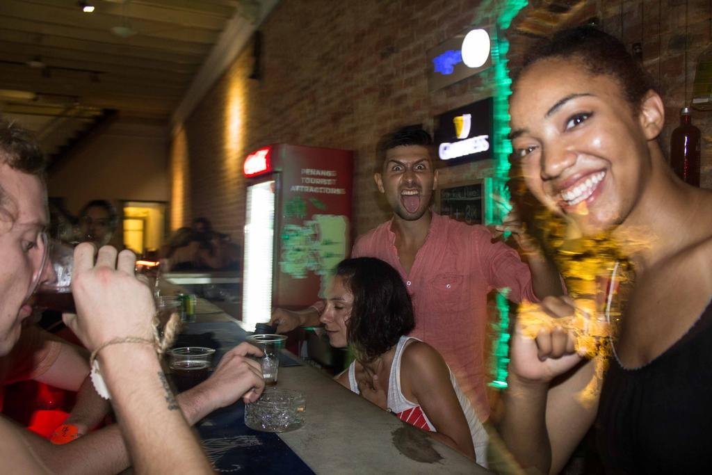 Tipsy Tiger Party Hostel Джорджтаун Екстер'єр фото