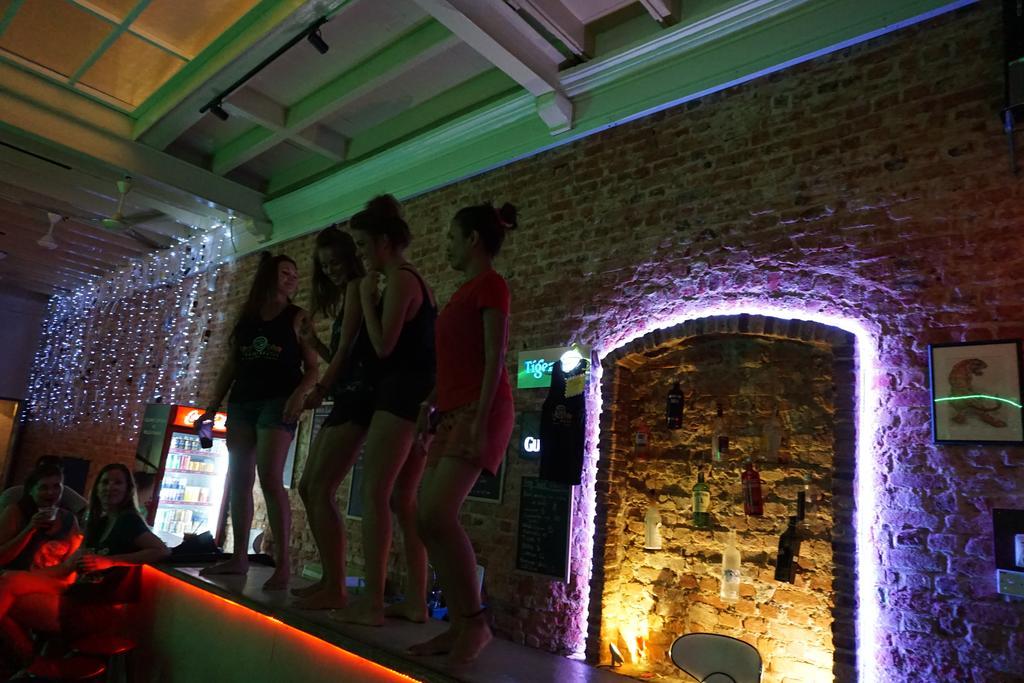 Tipsy Tiger Party Hostel Джорджтаун Екстер'єр фото